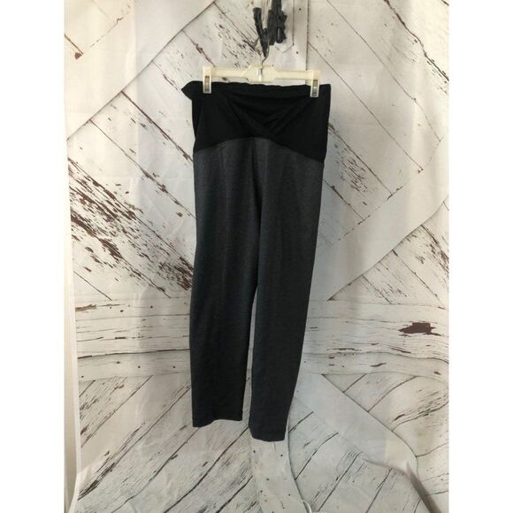 Be maternity xs capri Leggings - Picture 2 of 5